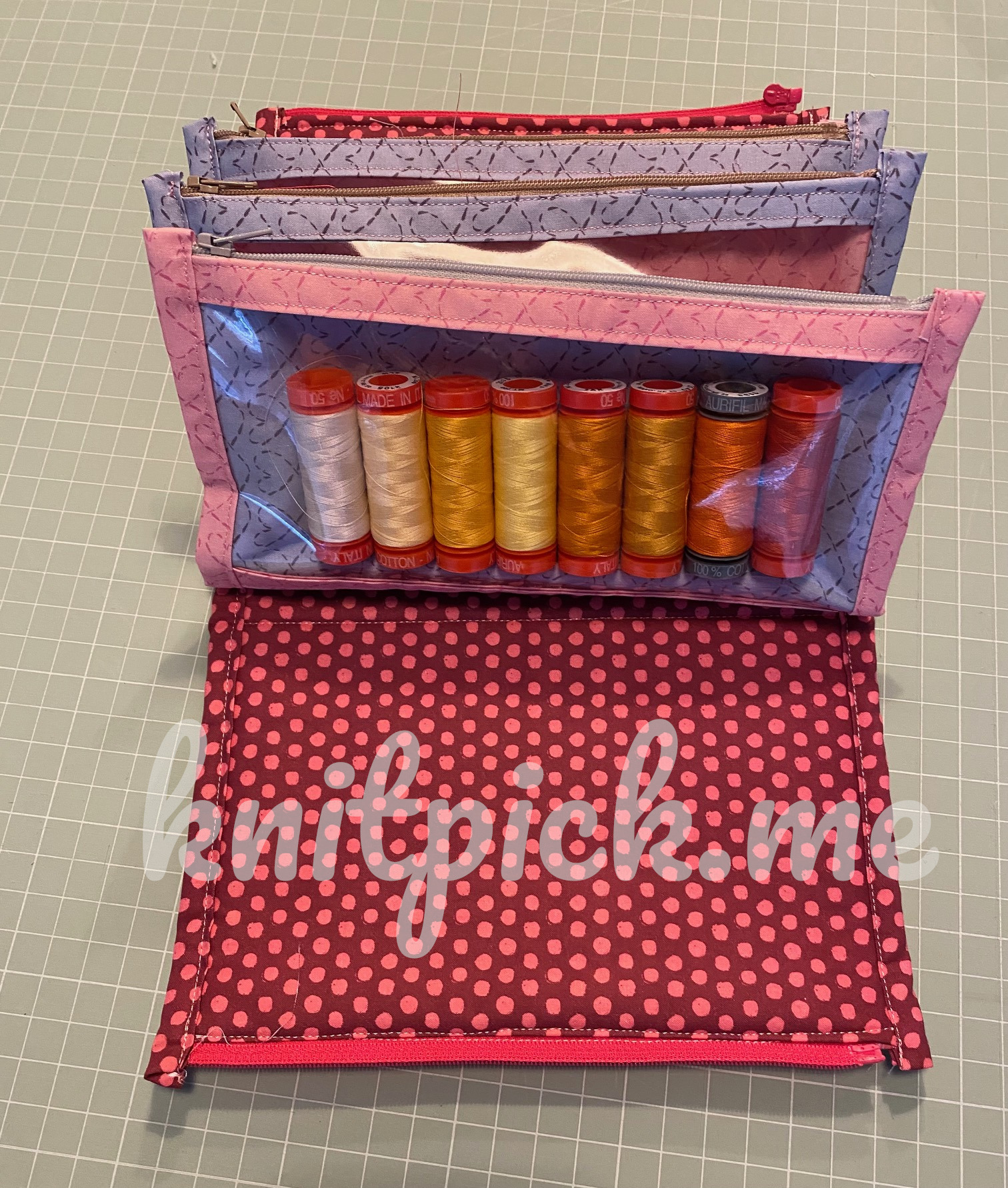 Open Pouch on pocket 1